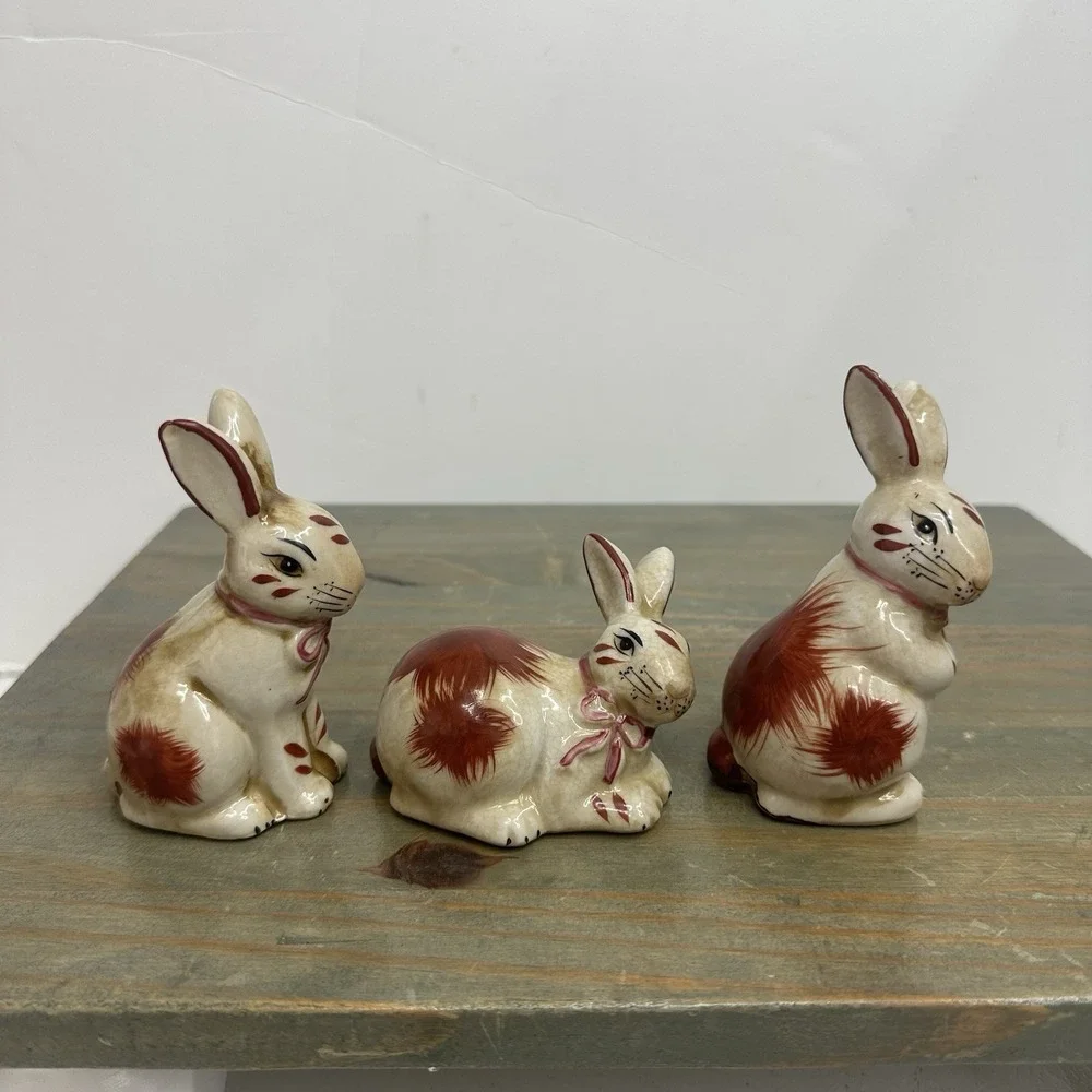 Lot Of 3 Staffordshire Style Bunny Rabbit Small Porcelain Figurine 3-4